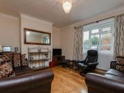 2 Bedroom Ground Floor Flat For Sale In Muswell Hill