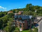 2 Bedroom Ground Floor Flat For Sale In North Road