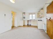 2 bedroom ground floor flat for sale in River View,...