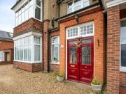 2 Bedroom Ground Floor Flat For Sale In Sidcup
