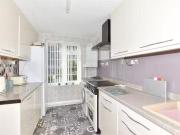 2 bedroom ground floor flat for sale in South Road,...