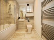 2 bedroom ground floor flat for sale in Stirling Drive,...