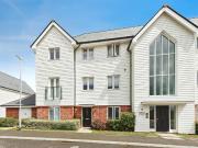 2 bedroom ground floor flat for sale in Talavera Road,...