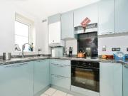2 bedroom ground floor flat for sale in Twickenham...