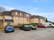 2 Bedroom Ground Floor Flat For Sale In Windsor