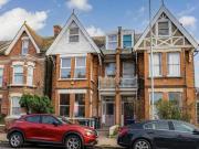2 Bedroom Ground Floor Flat For Sale In Woodstock
