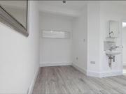 2 bedroom ground floor flat to rent