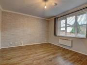 2 bedroom ground floor flat to rent