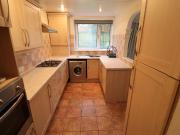 2 Bedroom Ground Floor Flat/apartment To Rent