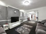 2 bedroom ground maisonette for sale