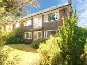 2 bedroom ground maisonette for sale