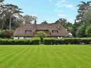 2 bedroom ground maisonette for sale