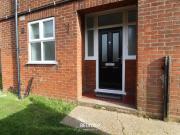 2 bedroom ground maisonette to rent