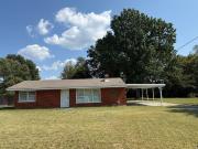 2 Bedroom Home for Rent at 162 Robin Rd, Louisville, KY...