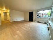 2 Bedroom Home for Rent at 1708B Nw 58th St, Seattle, WA...