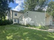 2 Bedroom Home for Rent at 1911 E Creston Ave, Des...