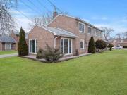 2 Bedroom Home for Rent at 1 Chicago State University,...