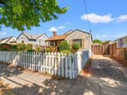 2 Bedroom Home for Rent at 2307 109th Ave, Oakland, CA...