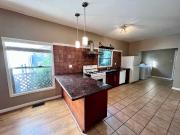 2 Bedroom Home for Rent at 3209 Hannah St, Oakland, CA...