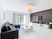 2 Bedroom Home for Rent at 5415 Vineland Road #CYP,...