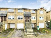 2 Bedroom House 2 Bedroom House