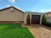 2 bedroom house available for rent i.