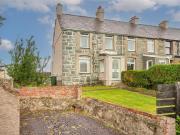 2 Bedroom House Caernarfon Gwynedd 97847944