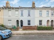 2 Bedroom House Cheltenham Gloucestershire 90575352