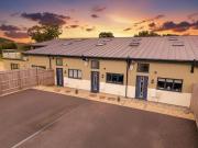 2 Bedroom House Crediton Devon 98800877