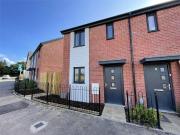 2 Bedroom House Exeter Devon 92898102