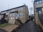 2 bedroom house for rent in Astral View, Bradford, BD6
