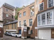 2 bedroom house for rent in Catherine Wheel Yard, St...