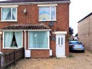 2 bedroom house for rent in Church Road Leverington...
