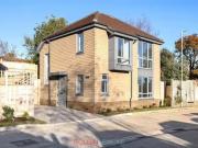 2 bedroom house for rent in Foredown Drive, Brighton BN41