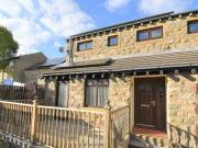 2 Bedroom House For Rent In Golcar