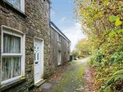2 bedroom house for rent in Owens Lane Godrergraig...