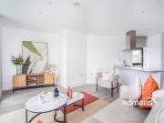 2 bedroom flat for rent in Medway Street, Chatham, Kent, ME4