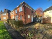 2 bedroom house for rent in Redstone Farm Road,...