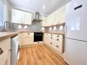 2 bedroom house for rent in South Road, Portsmouth, PO1