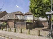 2 bedroom house for sale