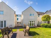 2 bedroom house for sale