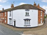 2 bedroom house for sale