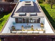 2 bedroom house for sale