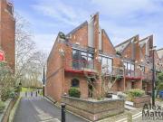 2 bedroom house for sale