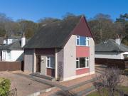 2 bedroom house for sale