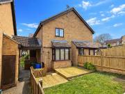 2 bedroom house for sale