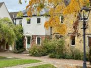 2 bedroom house for sale in 9 The Courtyard Southam...