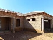 2 Bedroom House For Sale in Andeon