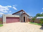 2 Bedroom House For Sale in Brentwood Park