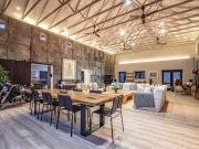 2 Bedroom House For Sale in Brooklyn